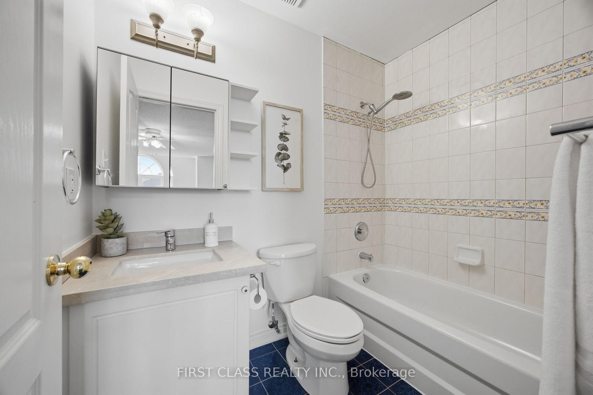 99 Nottingham Drive photo 25