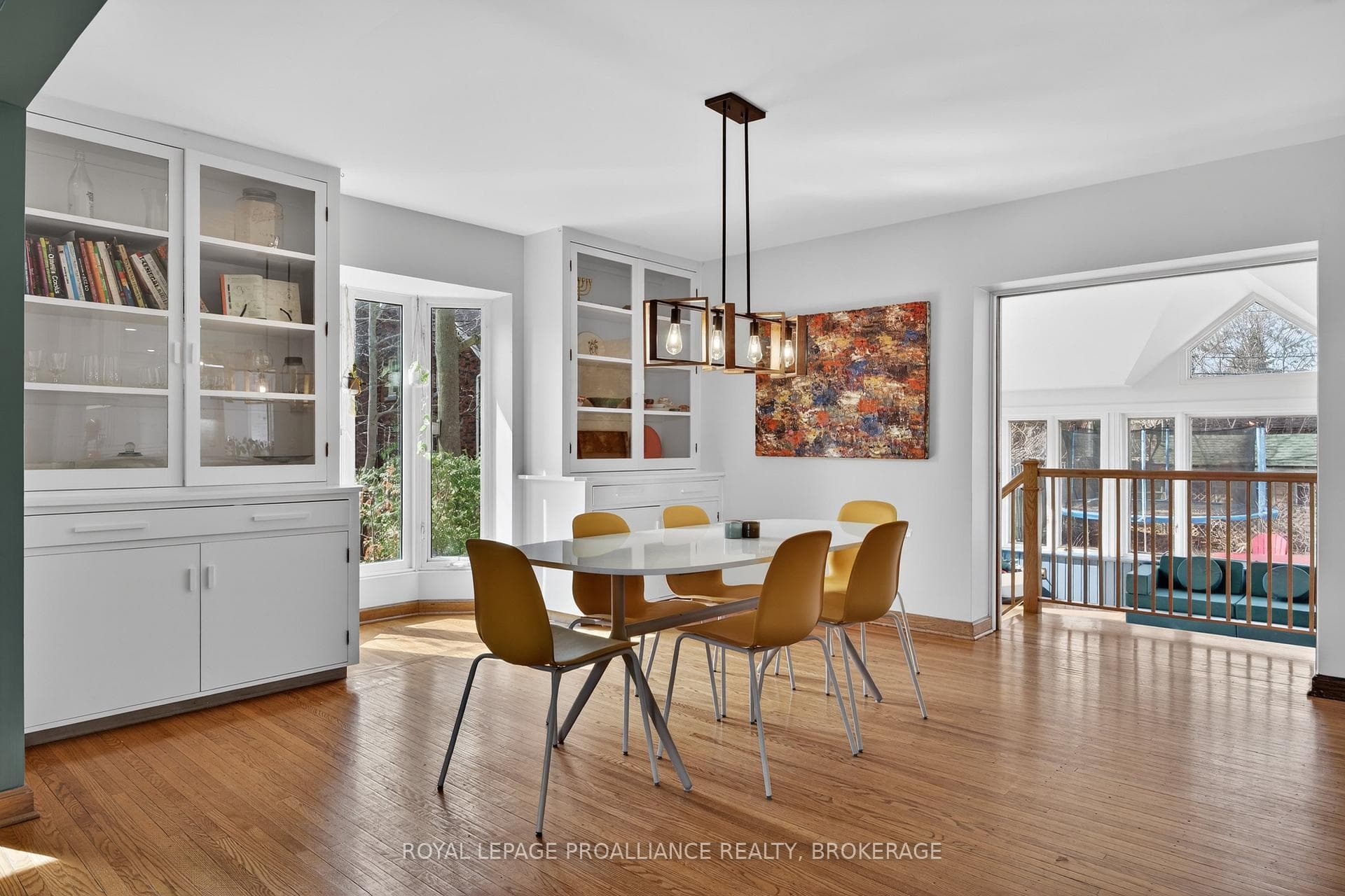 304 Willingdon Avenue photo 11