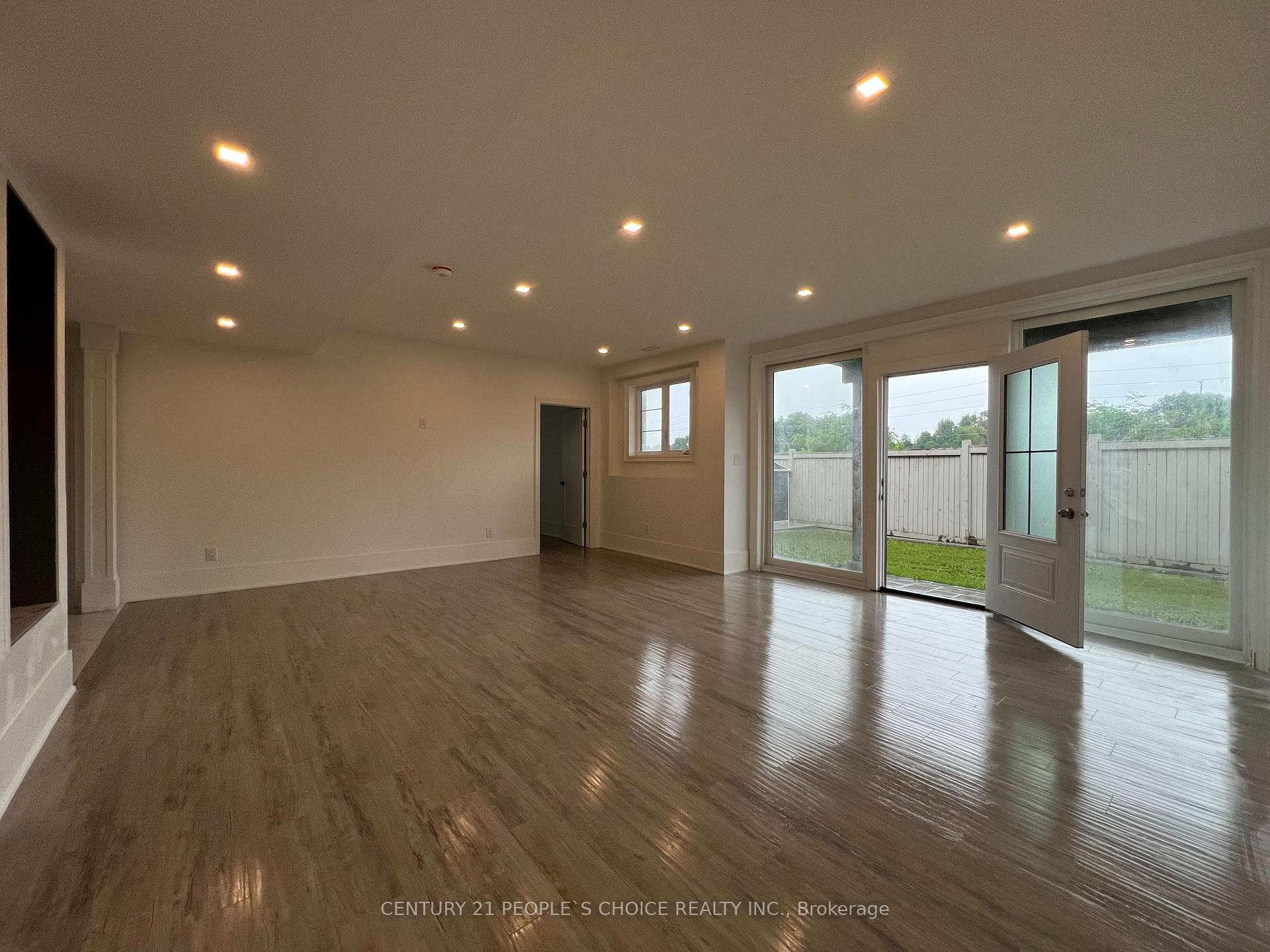 54 Ridgepoint Road Unit BSMT photo 3