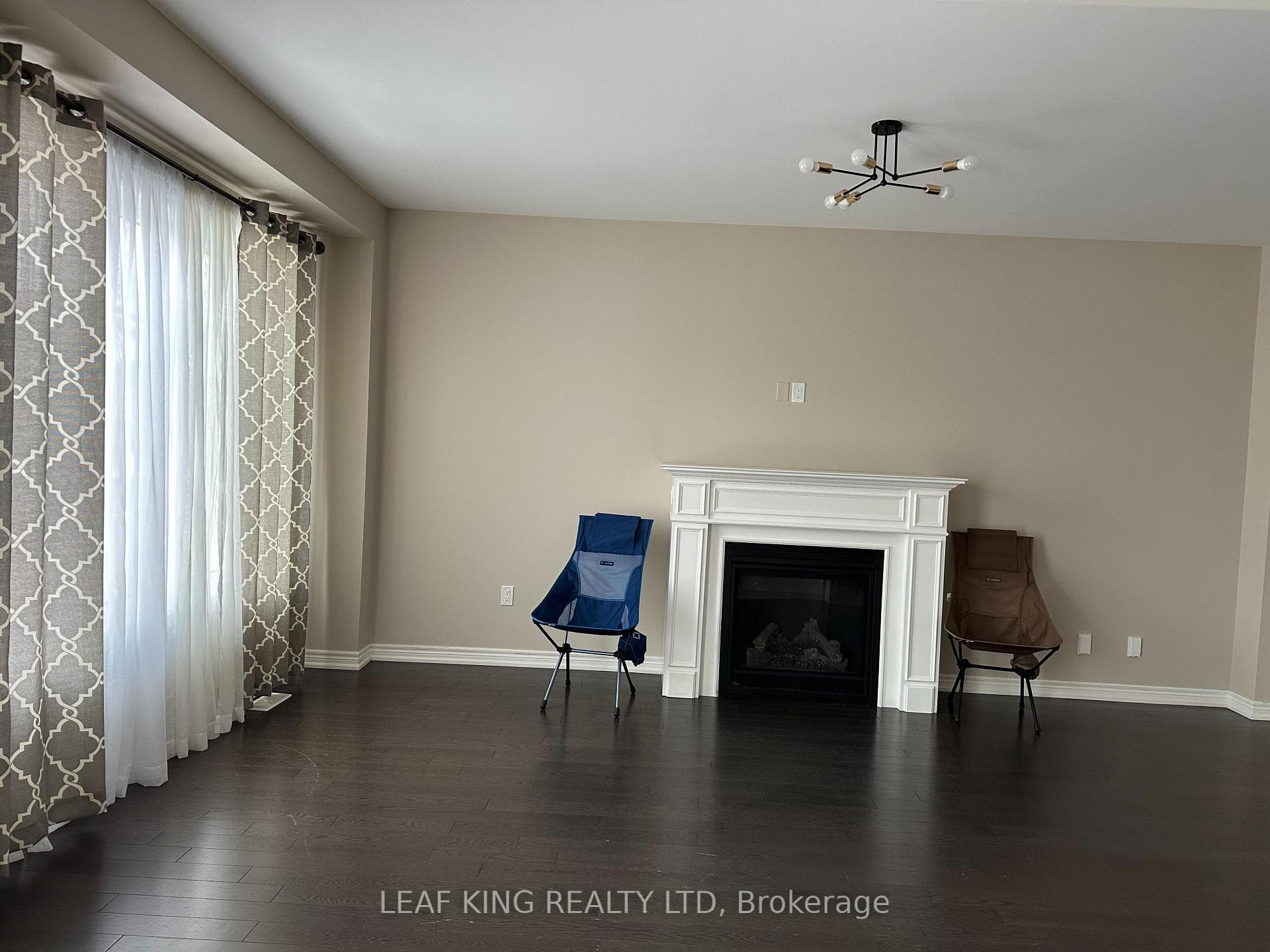 35 Morrison Drive photo 16