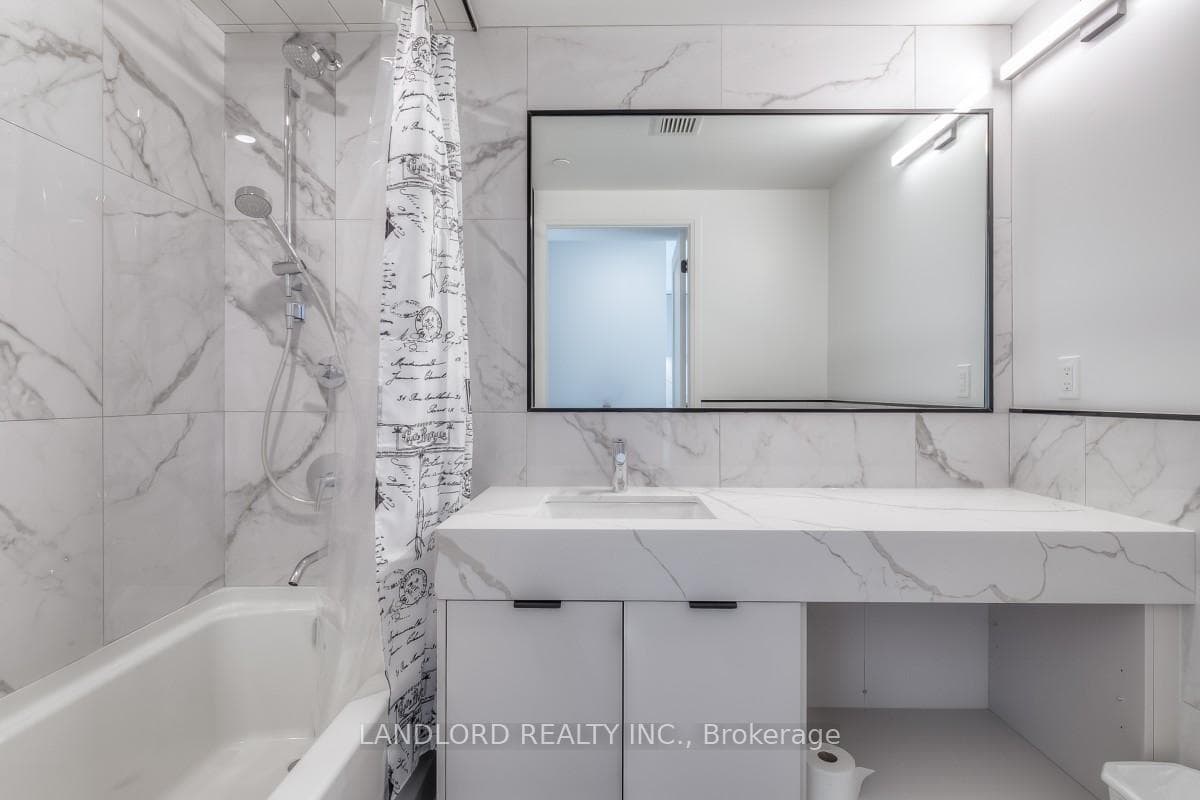 57 Brock Avenue Unit 614 photo 15