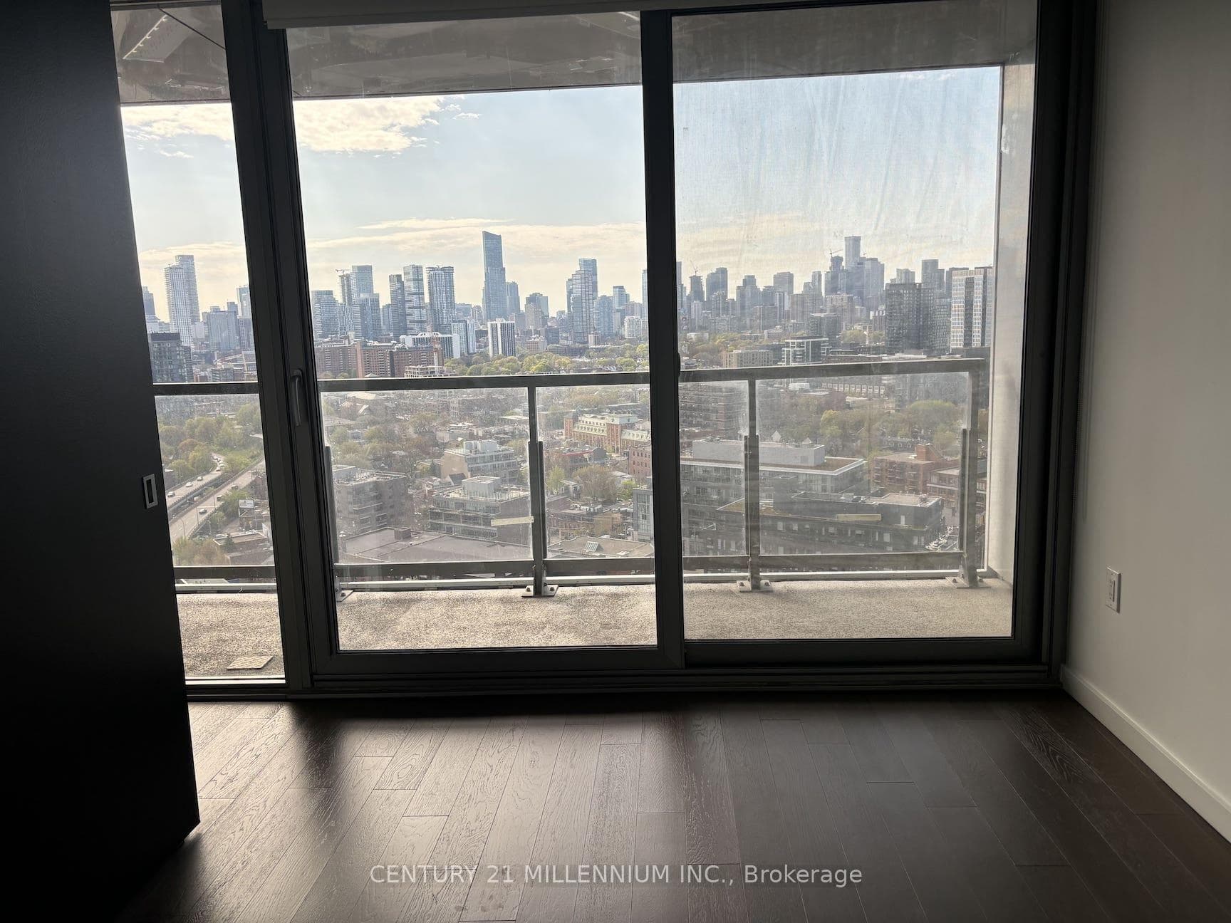 170 Bayview Avenue Unit 2404 photo 16