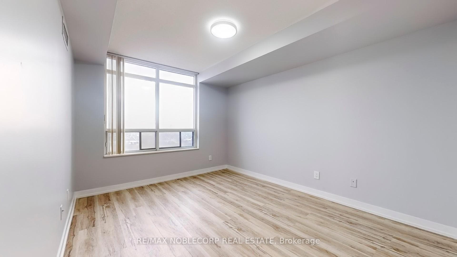 710 Humberwood Boulevard Unit 1114 photo 22