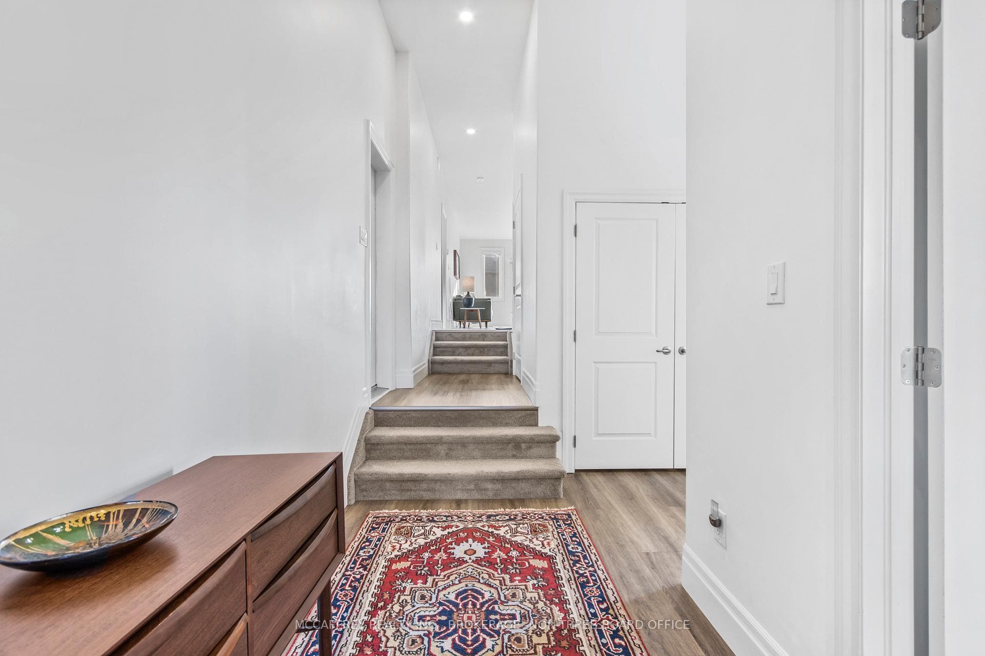 6 Allen Street photo 6
