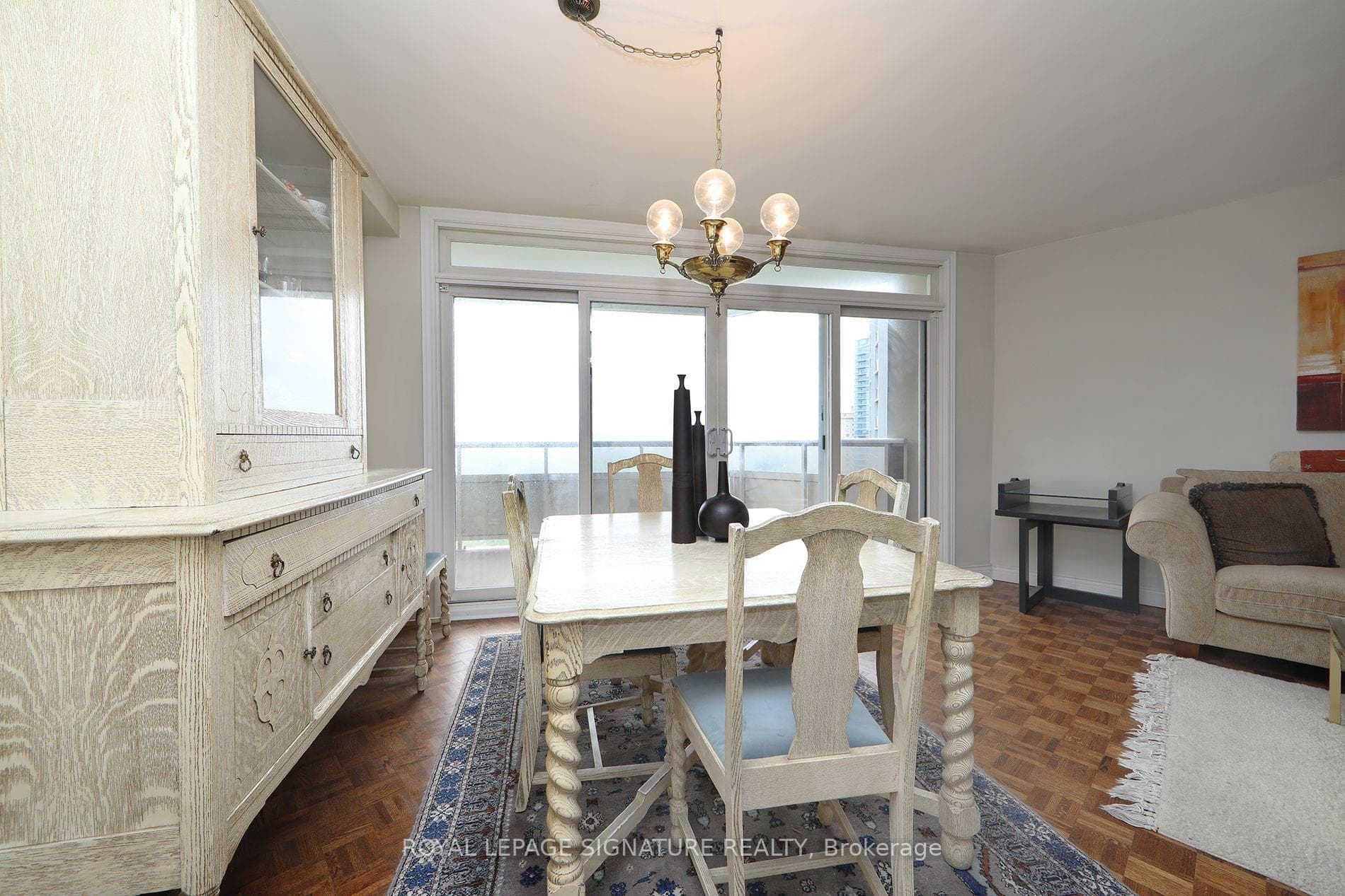 980 Broadview Avenue Unit 1103 photo 4