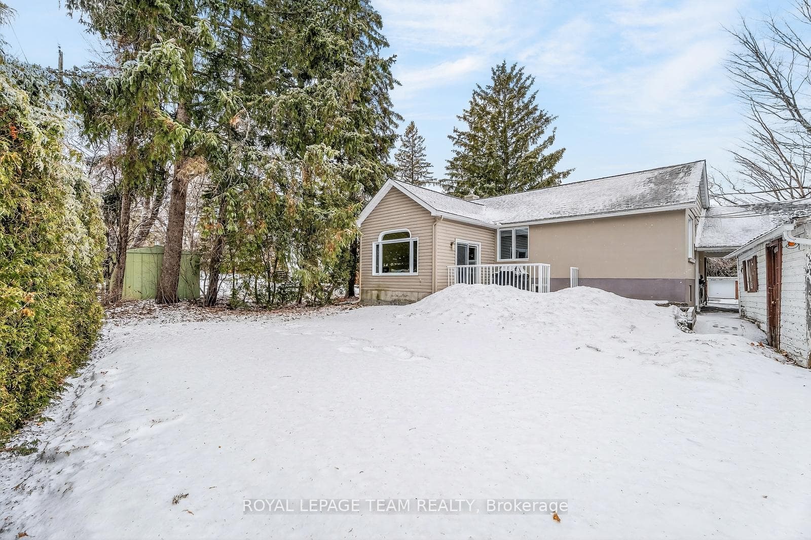 1449 Portal Street photo 28