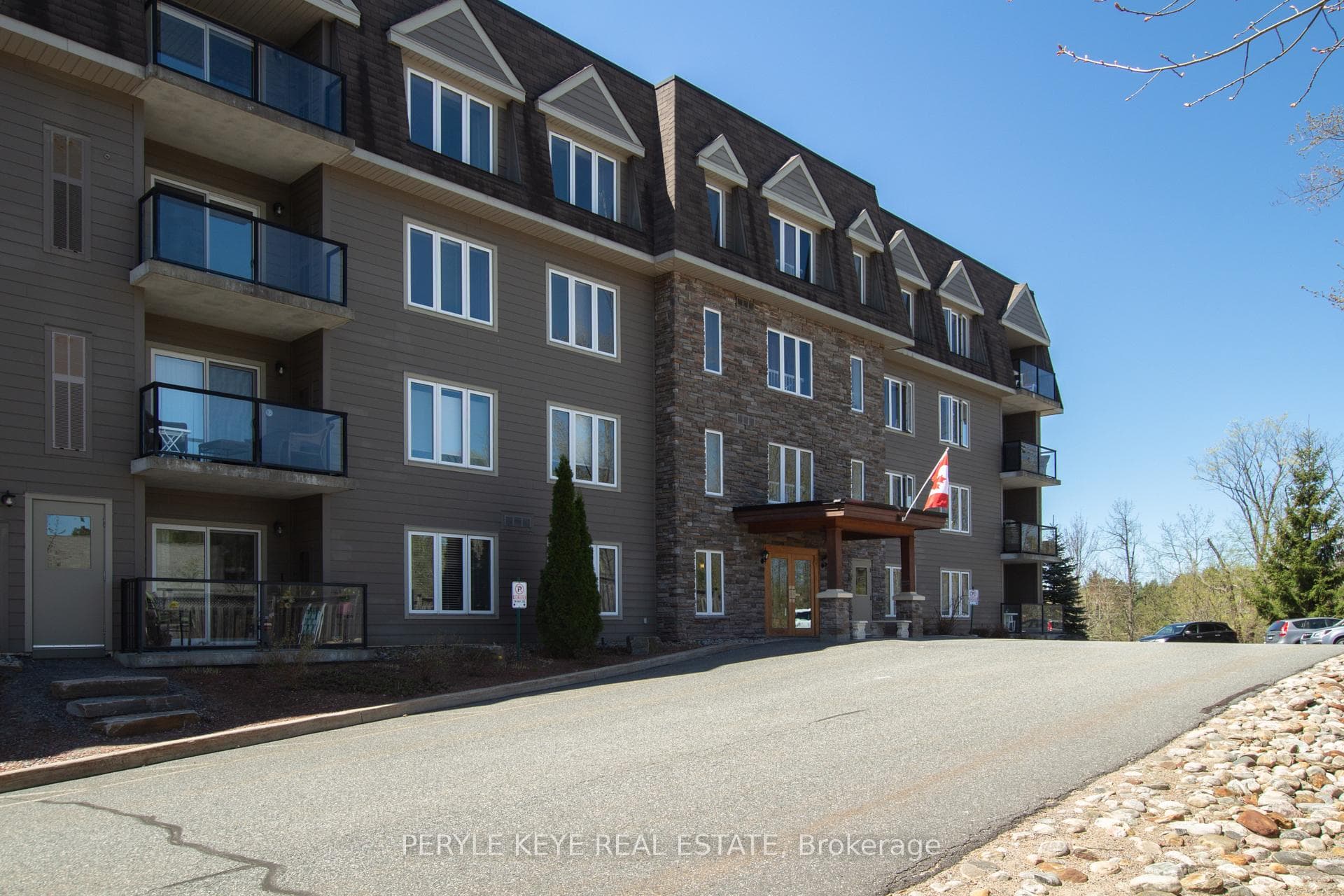 26 Dairy Lane Unit 101 photo 15