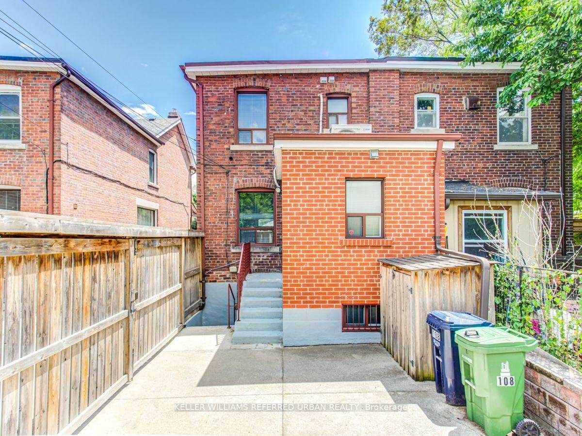 108 Follis Avenue Unit C photo 9
