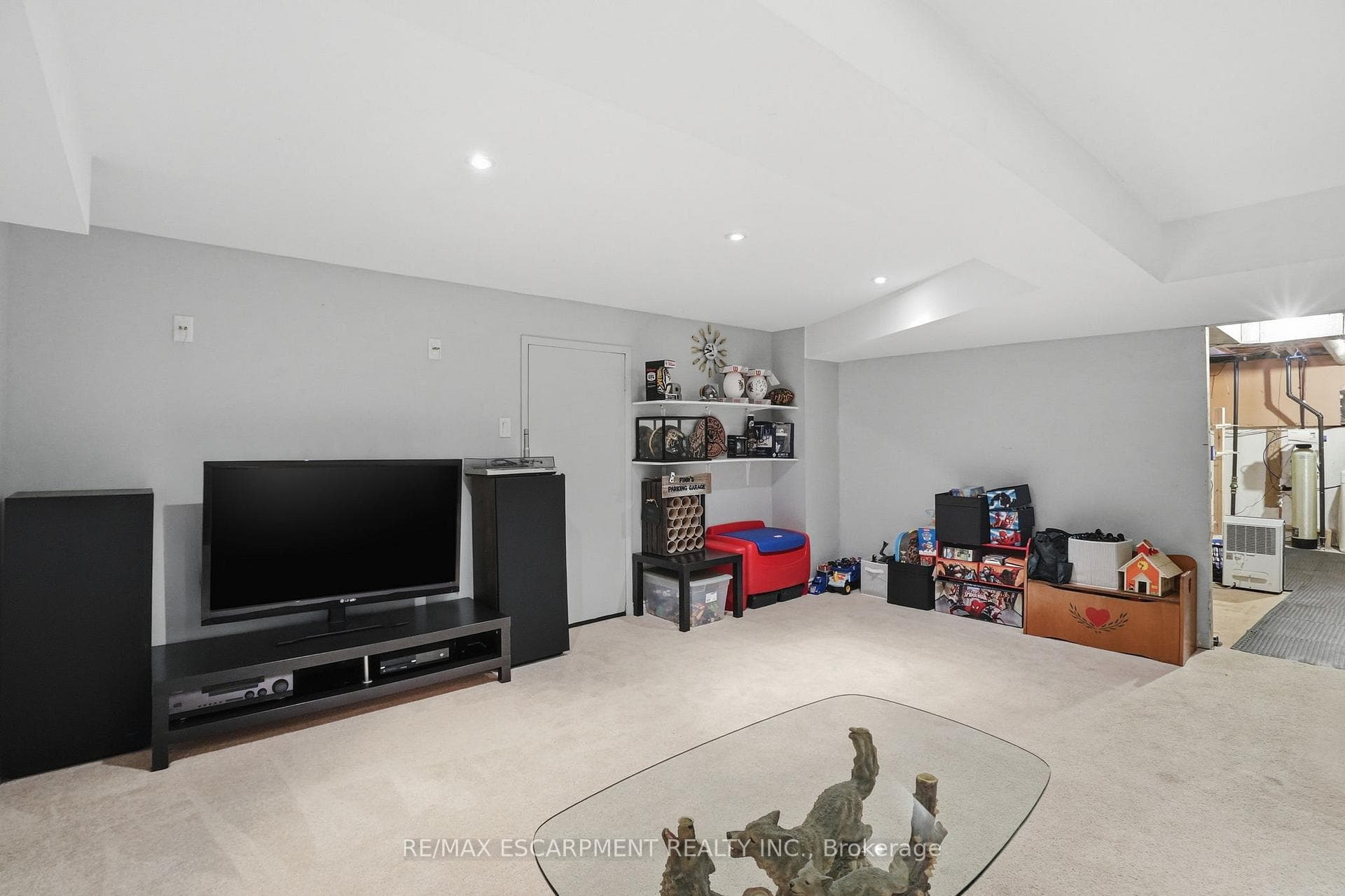 16 Enfield Crescent photo 29