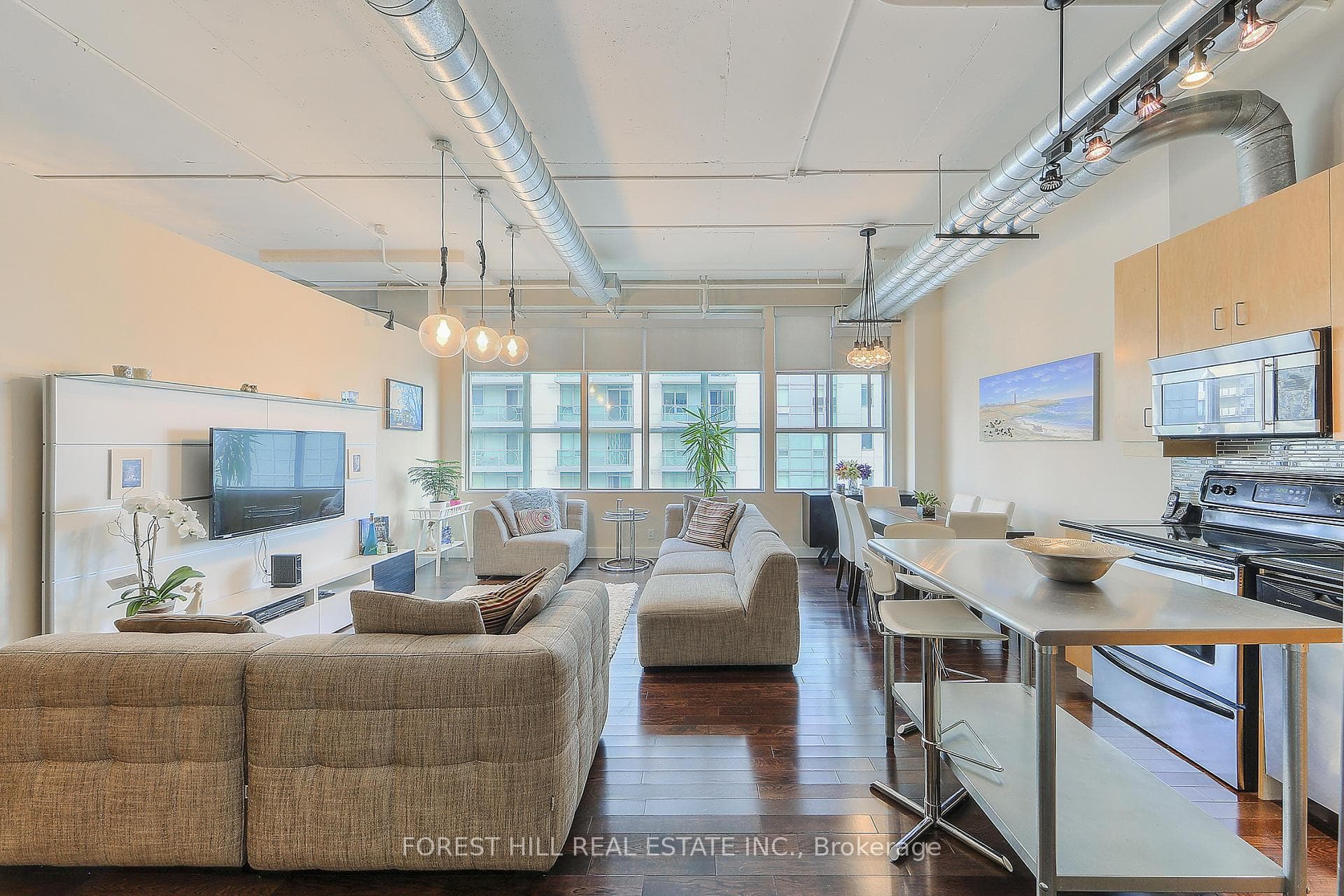 188 Eglinton Avenue Unit 609 photo 8