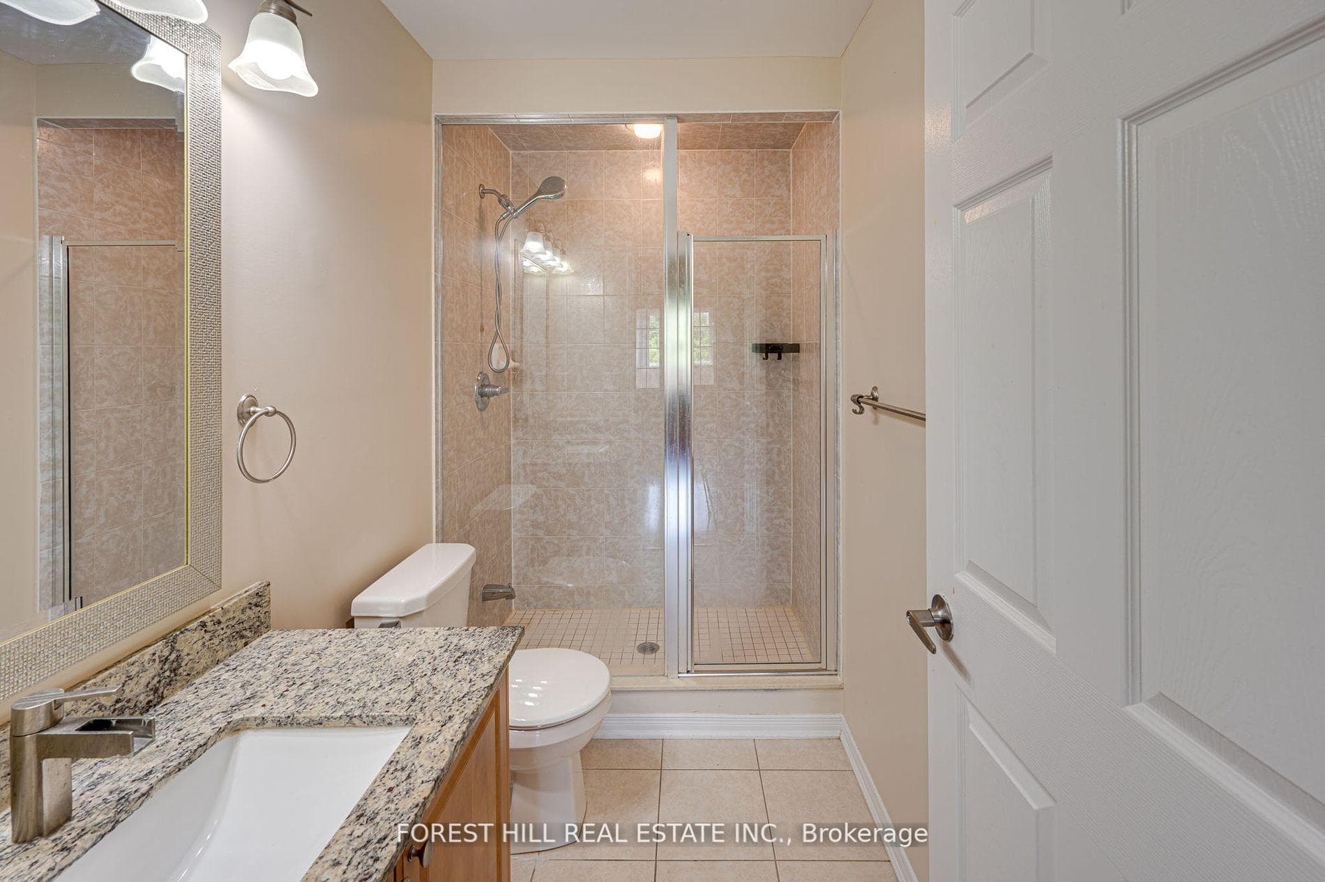 9451 Jane Street Unit 308 photo 27