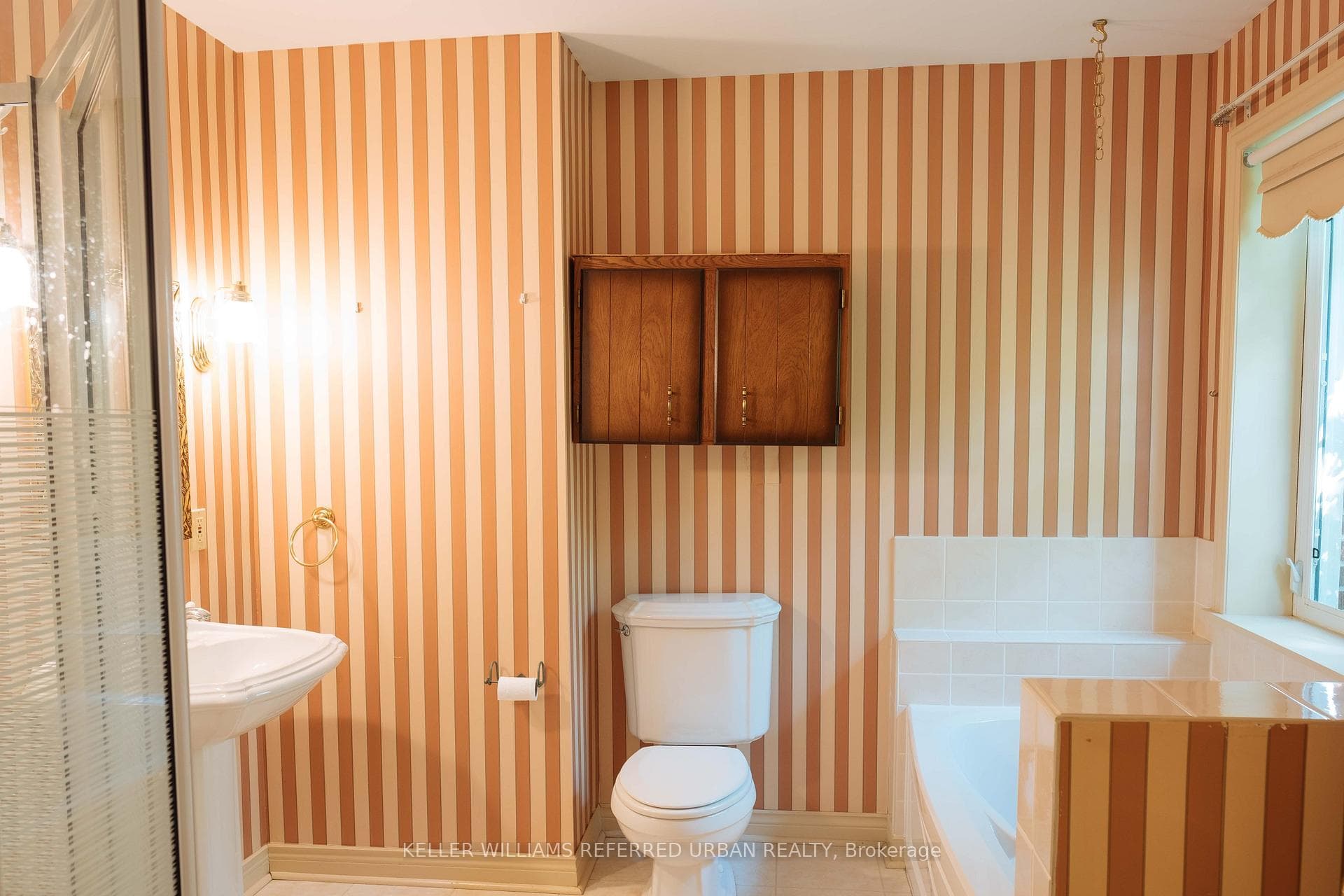 19 Montgomery Avenue photo 11