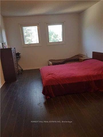 34 Tomlin Crescent photo 14