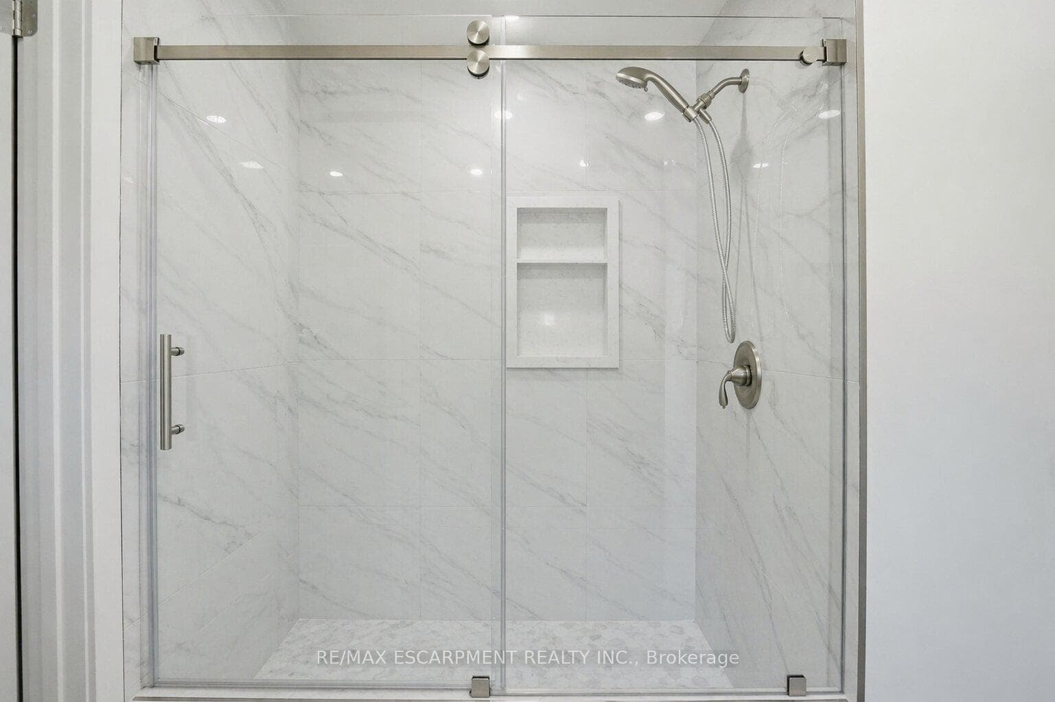 73 Sherwood Drive photo 21