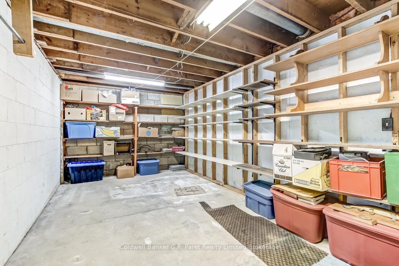 7 & 9 Lisgar Court photo 27