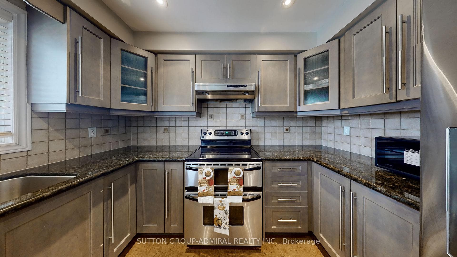 59 Foxhill Drive photo 11