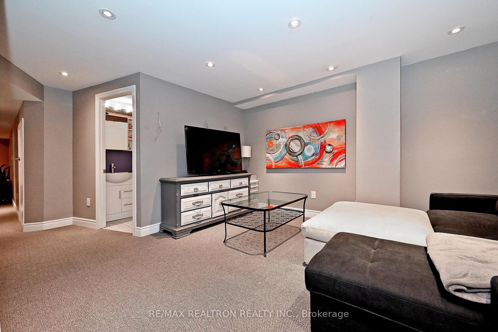 28 Spring Arbour Road photo 35