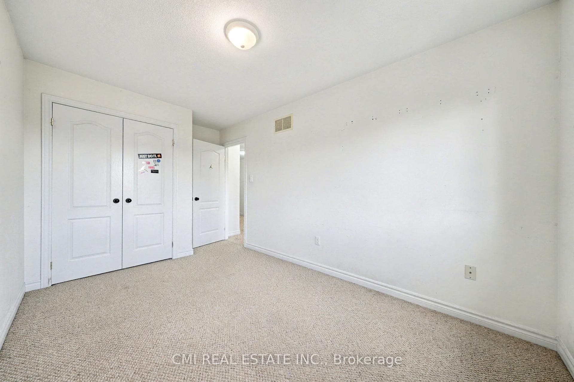 274 Amelia Street photo 24