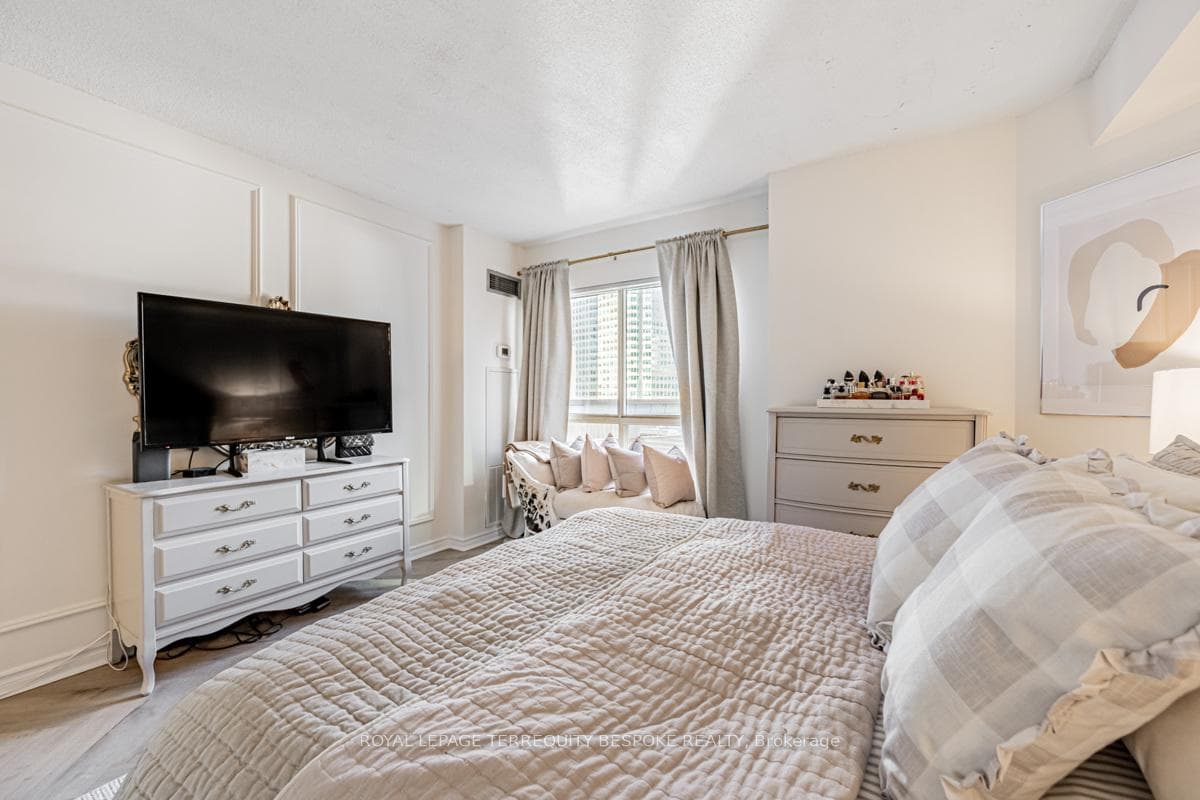 25 The Esplanade N/A Unit 1107 photo 24