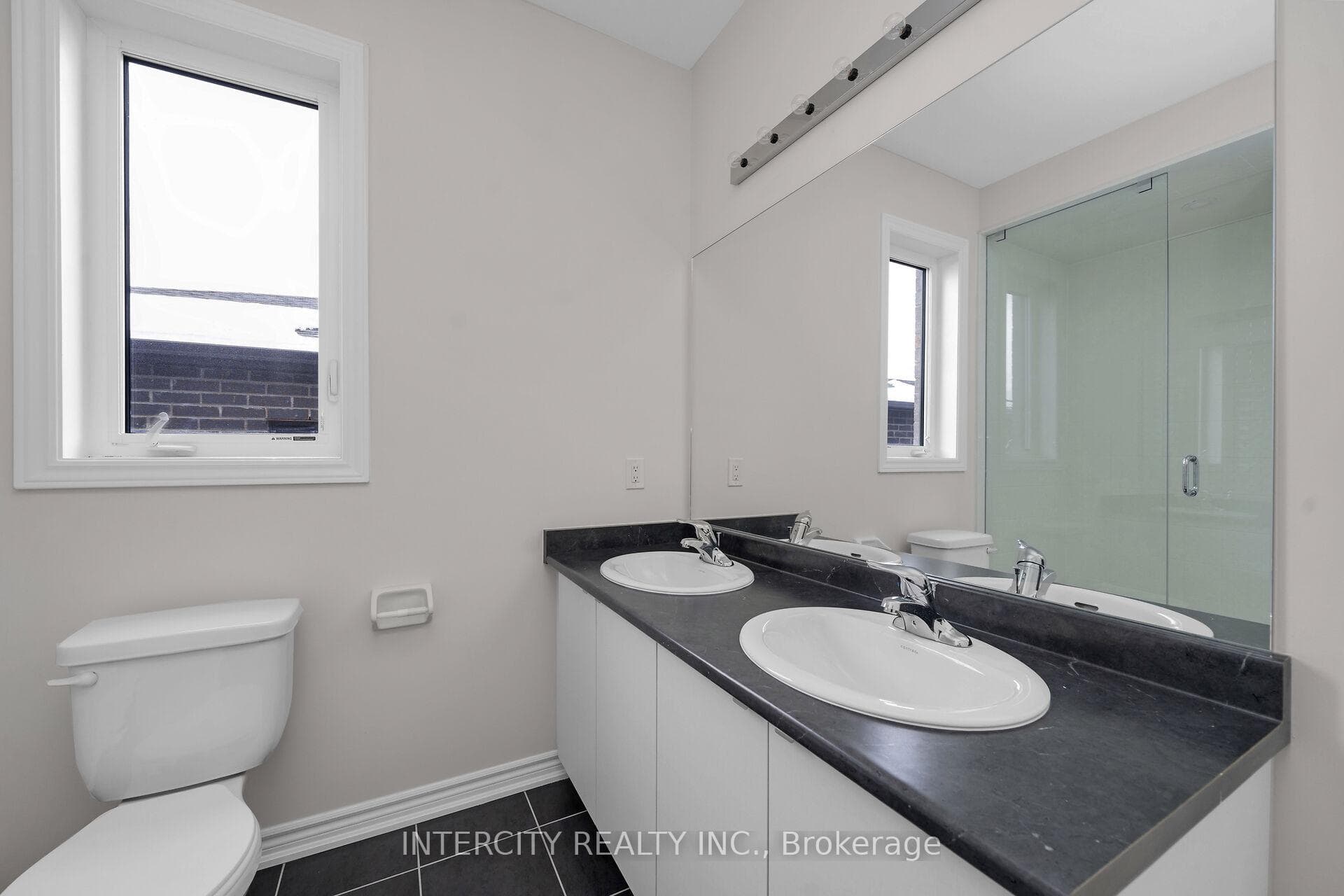 79 Divadale Road photo 24