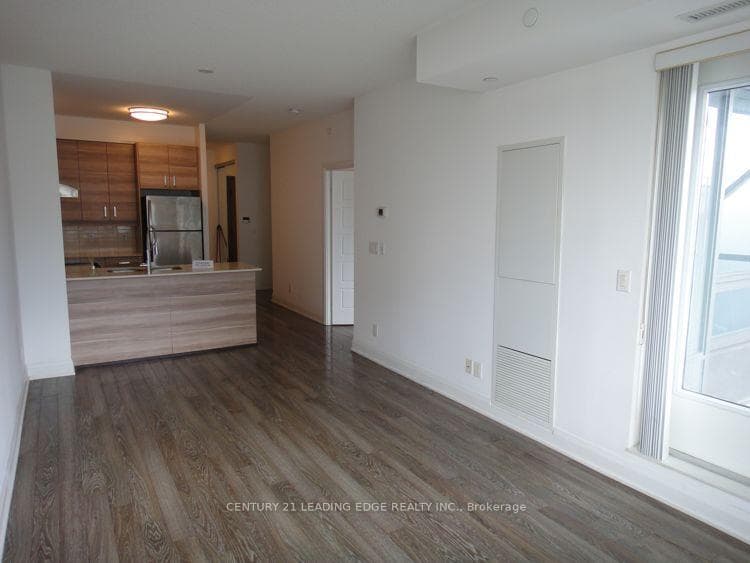 8228 Birchmount Road Unit 518 photo 6