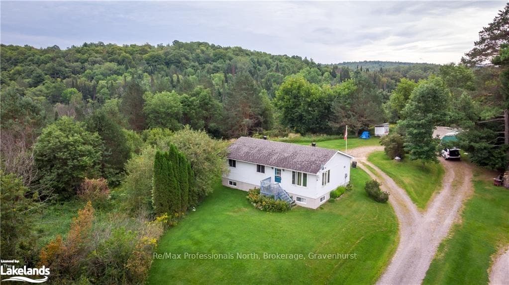 1178 FRASERBURG Road photo 24