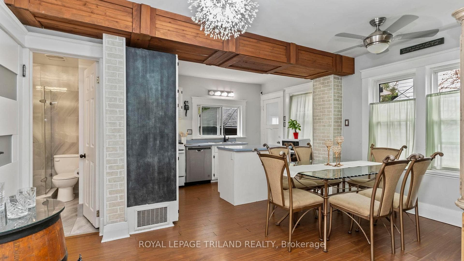 41 GUNN Street photo 12