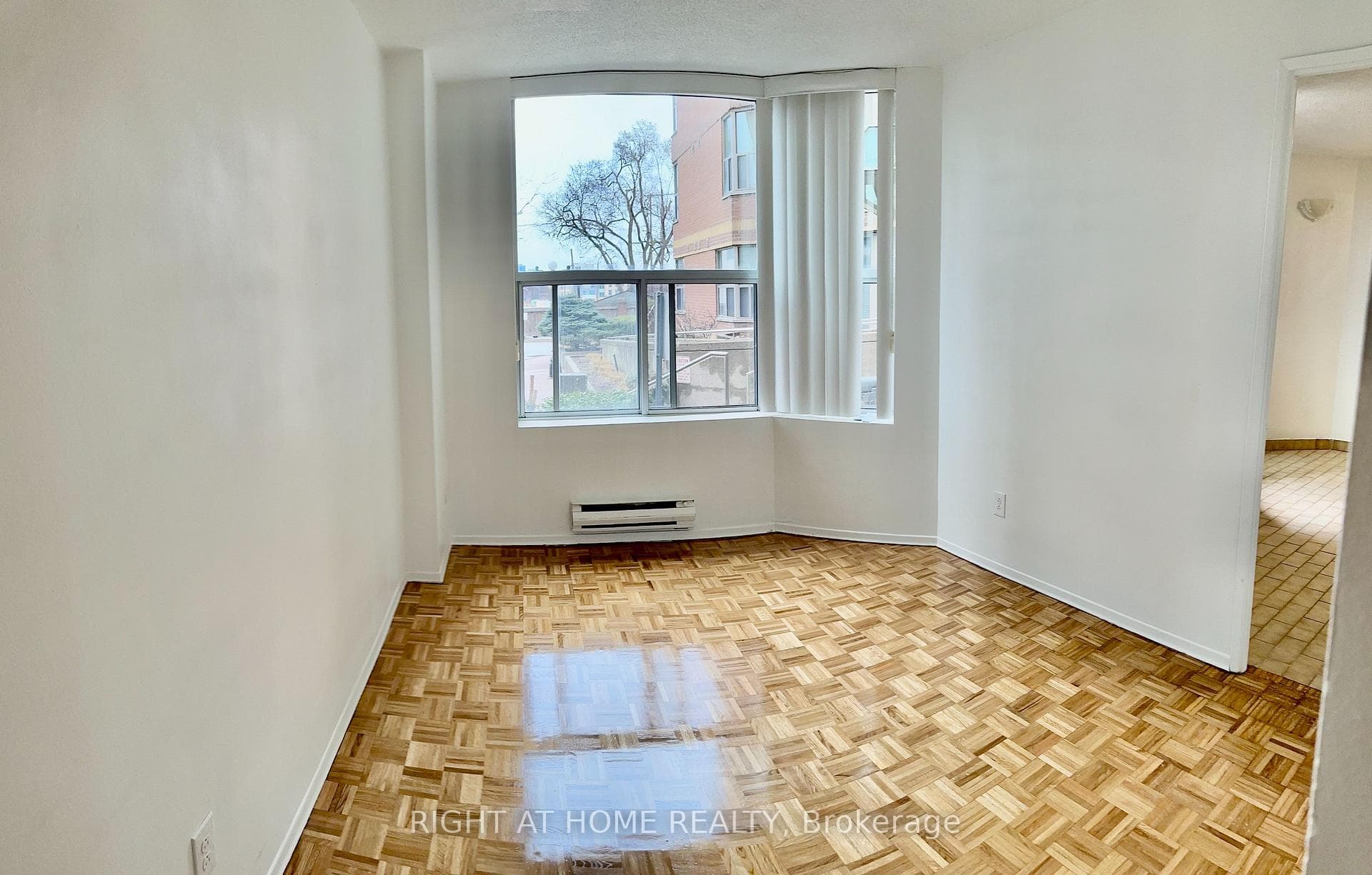 5795 Yonge Street Unit 101 photo 14