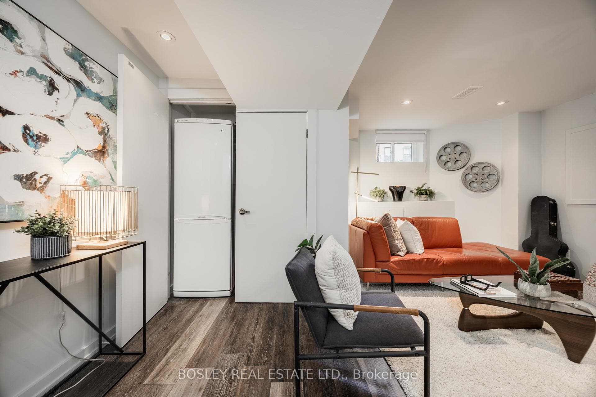 Updated Basement w/2nd Fridge, 3pc Bath & Walk-Out