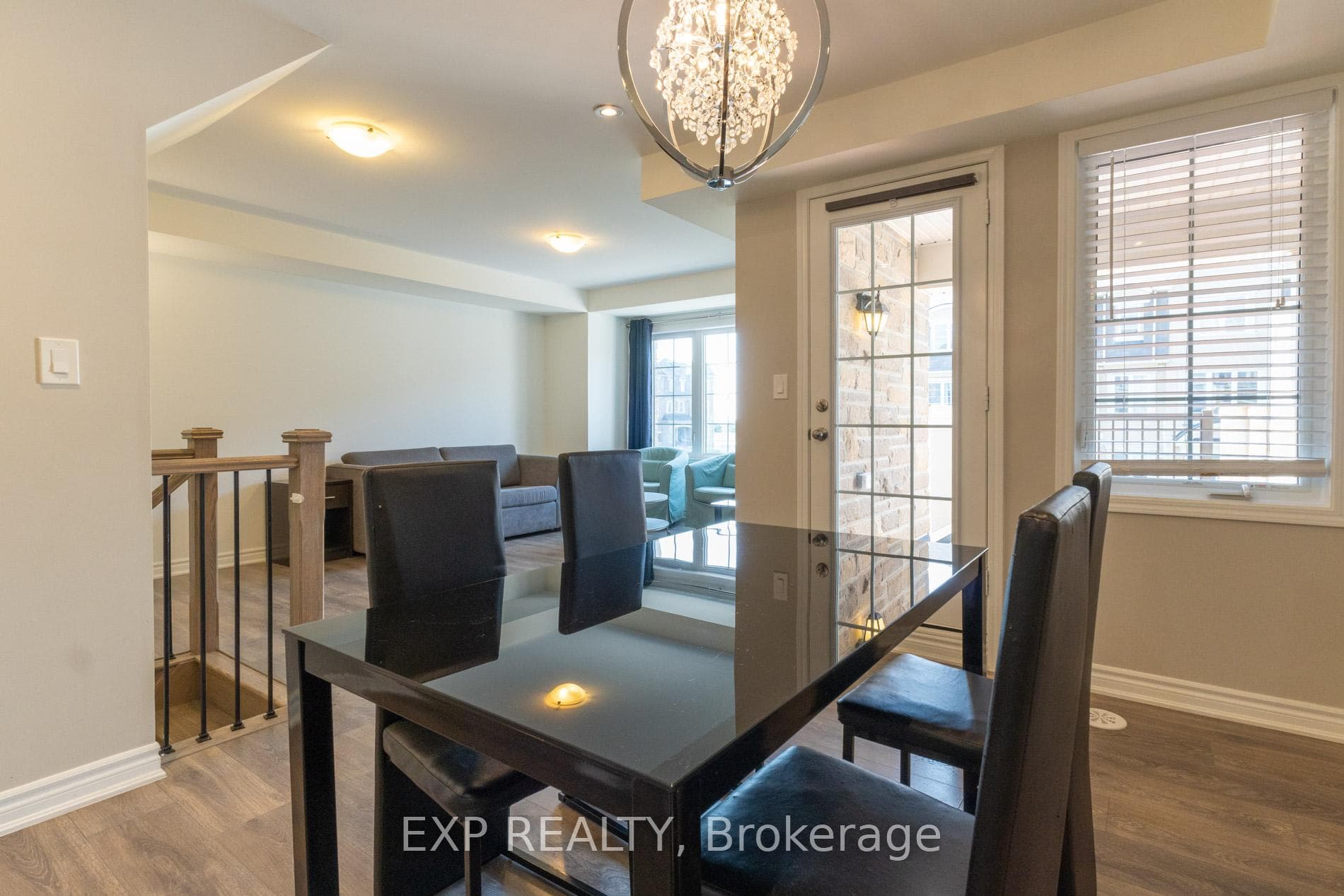 50 Casely Avenue photo 11