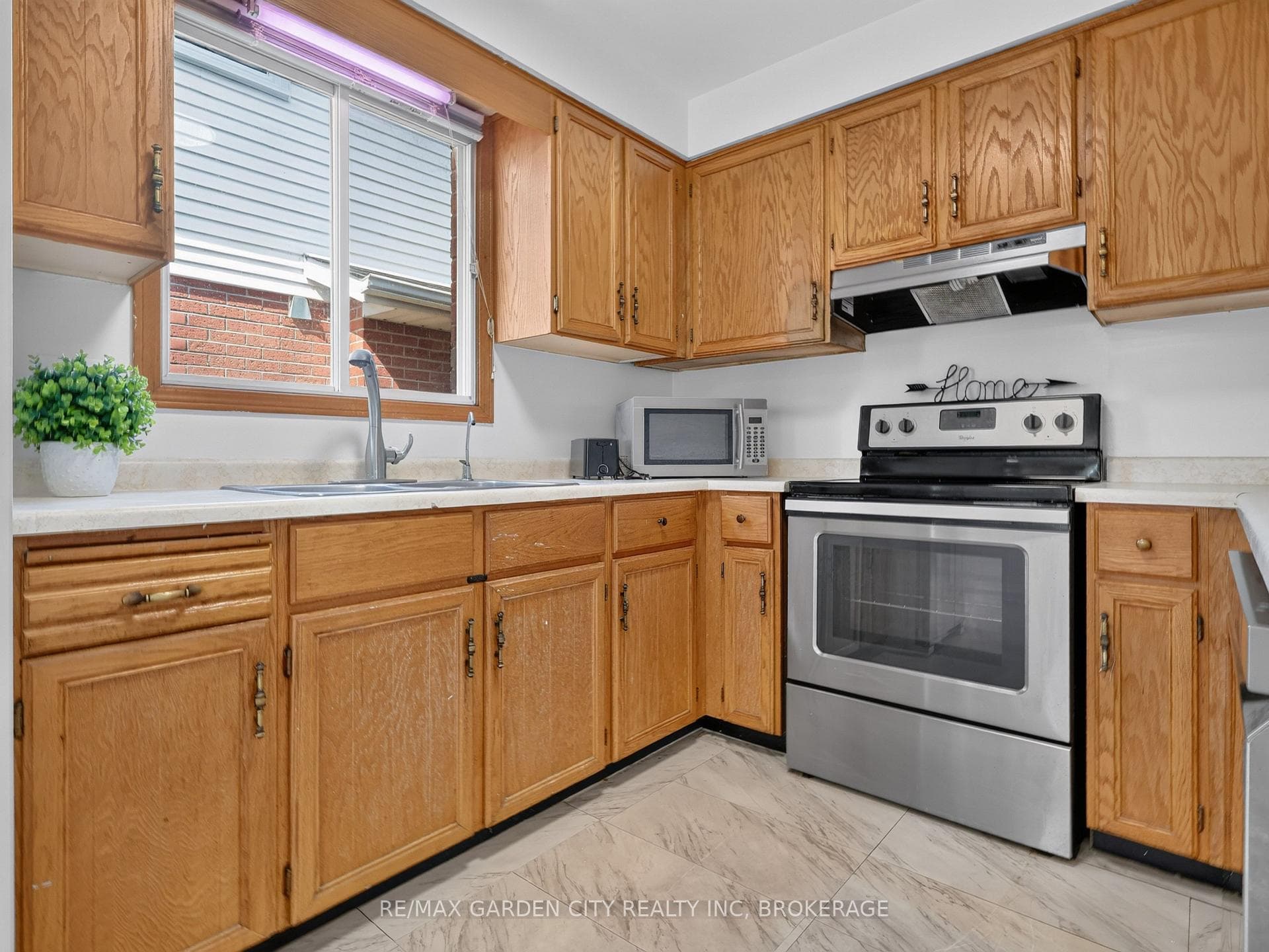 39 Buchanan Crescent photo 18