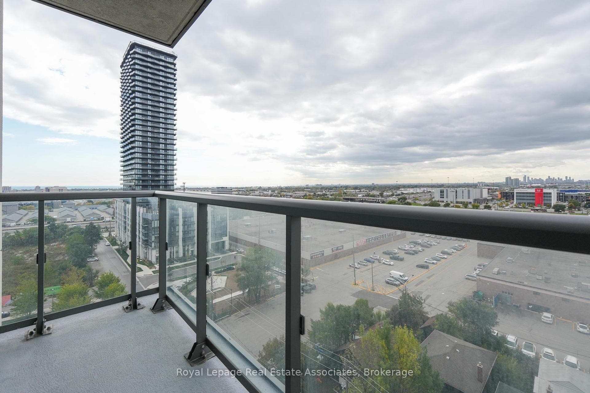 15 Zorra Street Unit 1007 photo 19