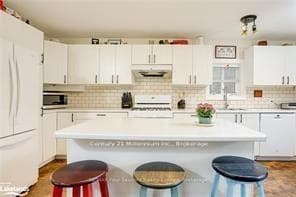 435 Napier Street Unit A photo 18