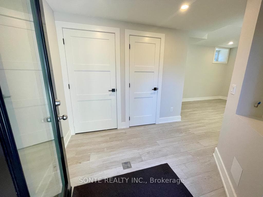 333 Palmerston Boulevard Unit #L01 photo 4
