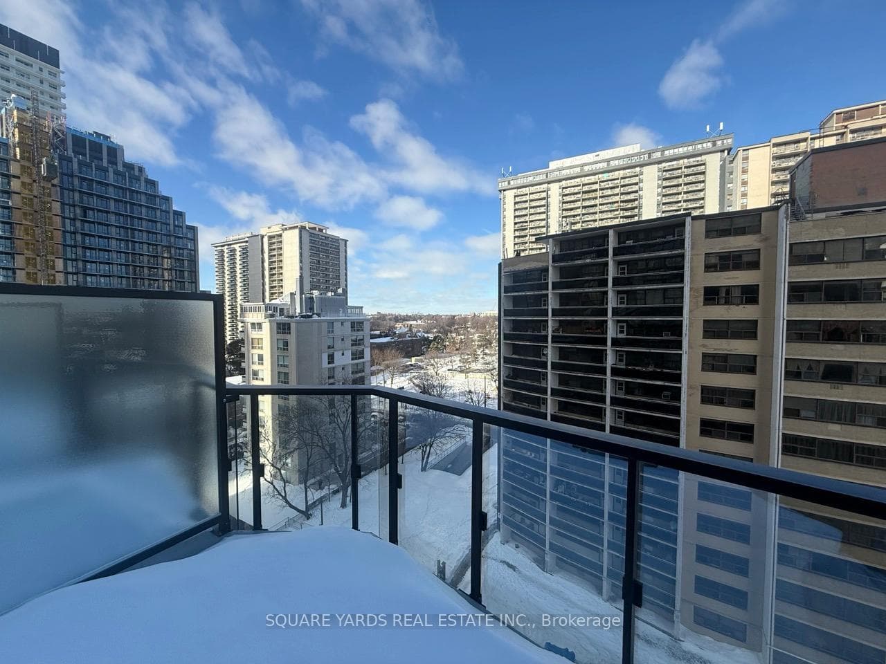 120 Broadway Avenue Unit 818 photo 6