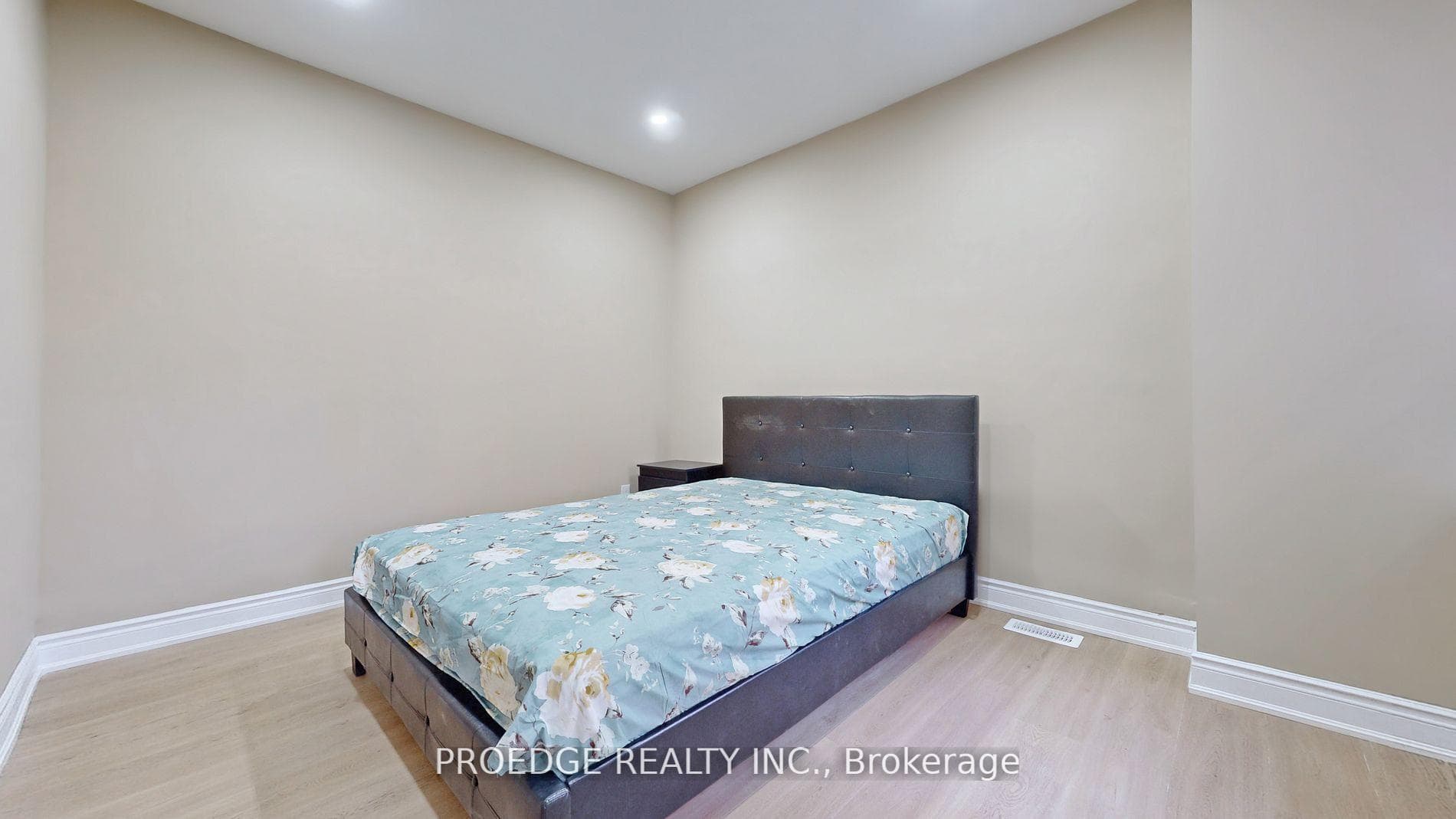 177 Wallace Avenue photo 8