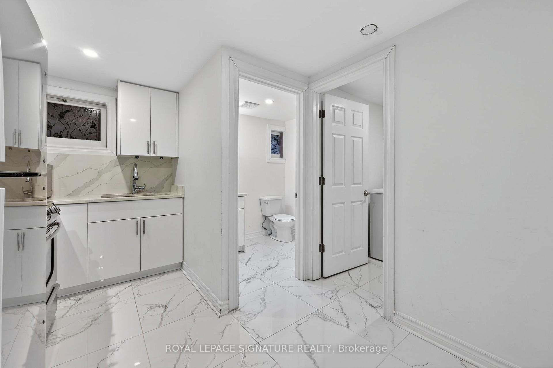 41 Wild Cherry Lane photo 37