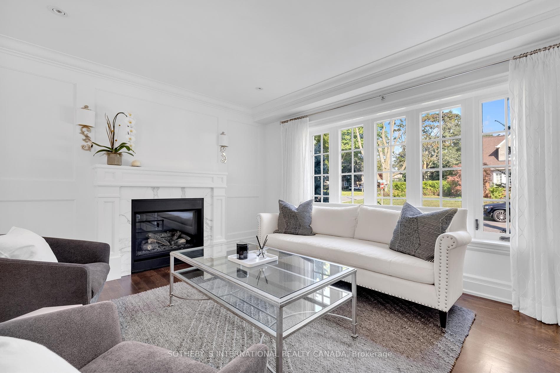 1 South Kingslea Drive photo 4
