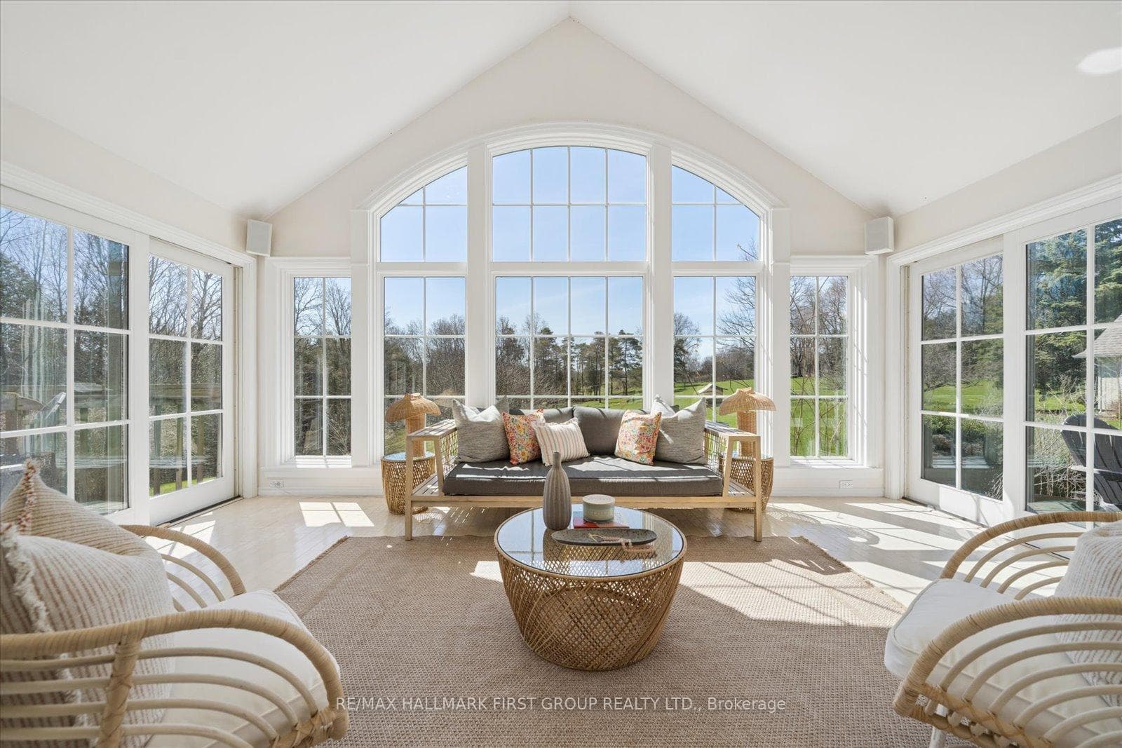 525 Myrtle Road photo 20