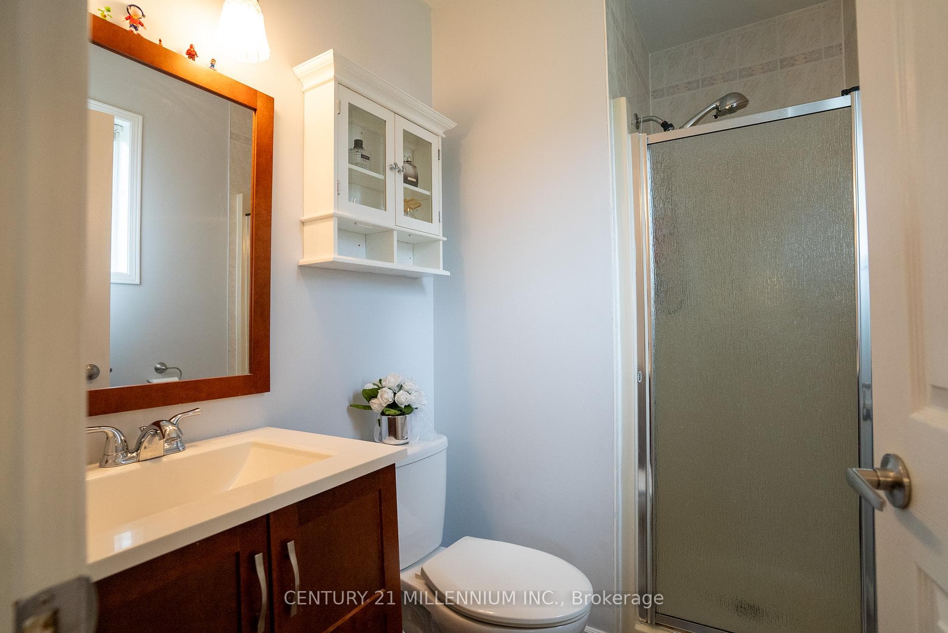 9 Whitehorn Crescent photo 20