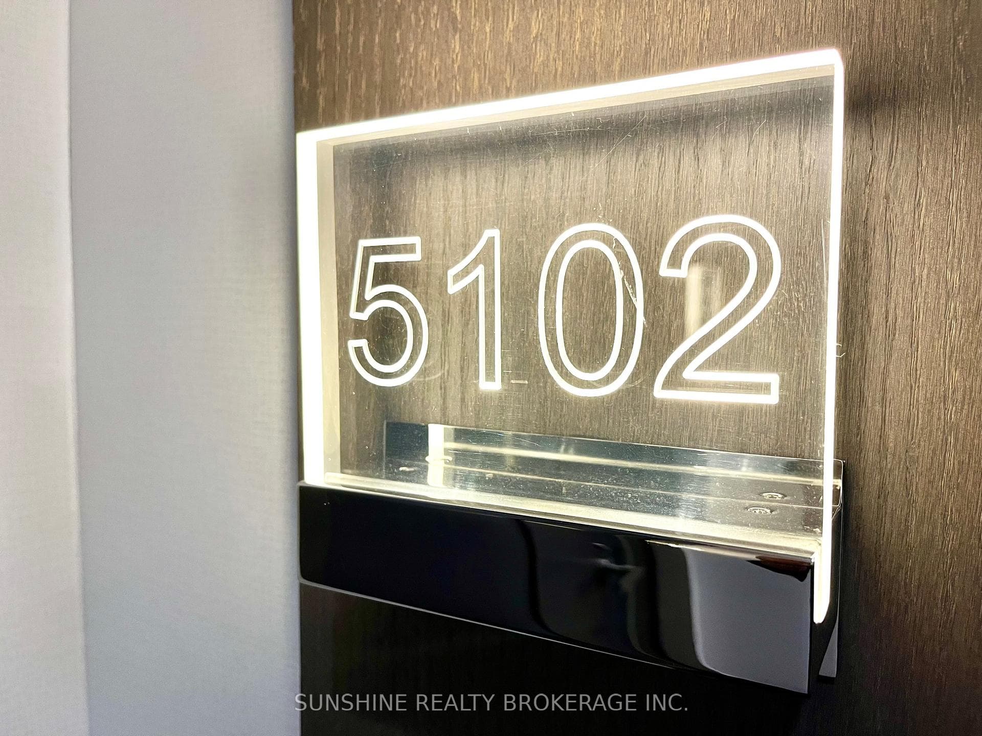 45 Charles Street Unit 5102 photo 9