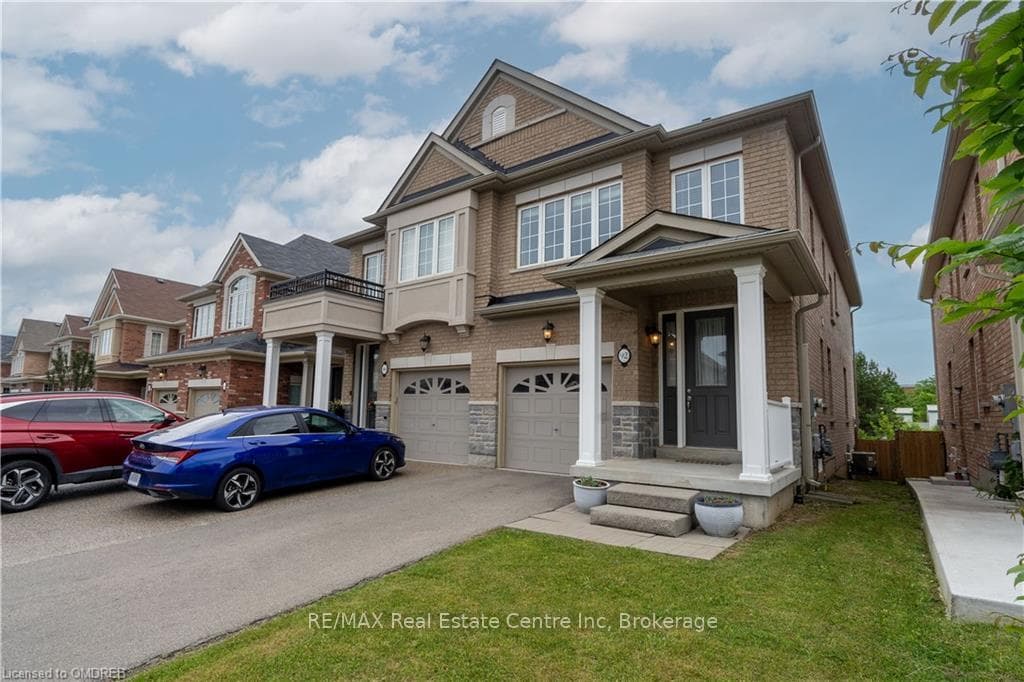 92 NARBONNE Crescent photo 2