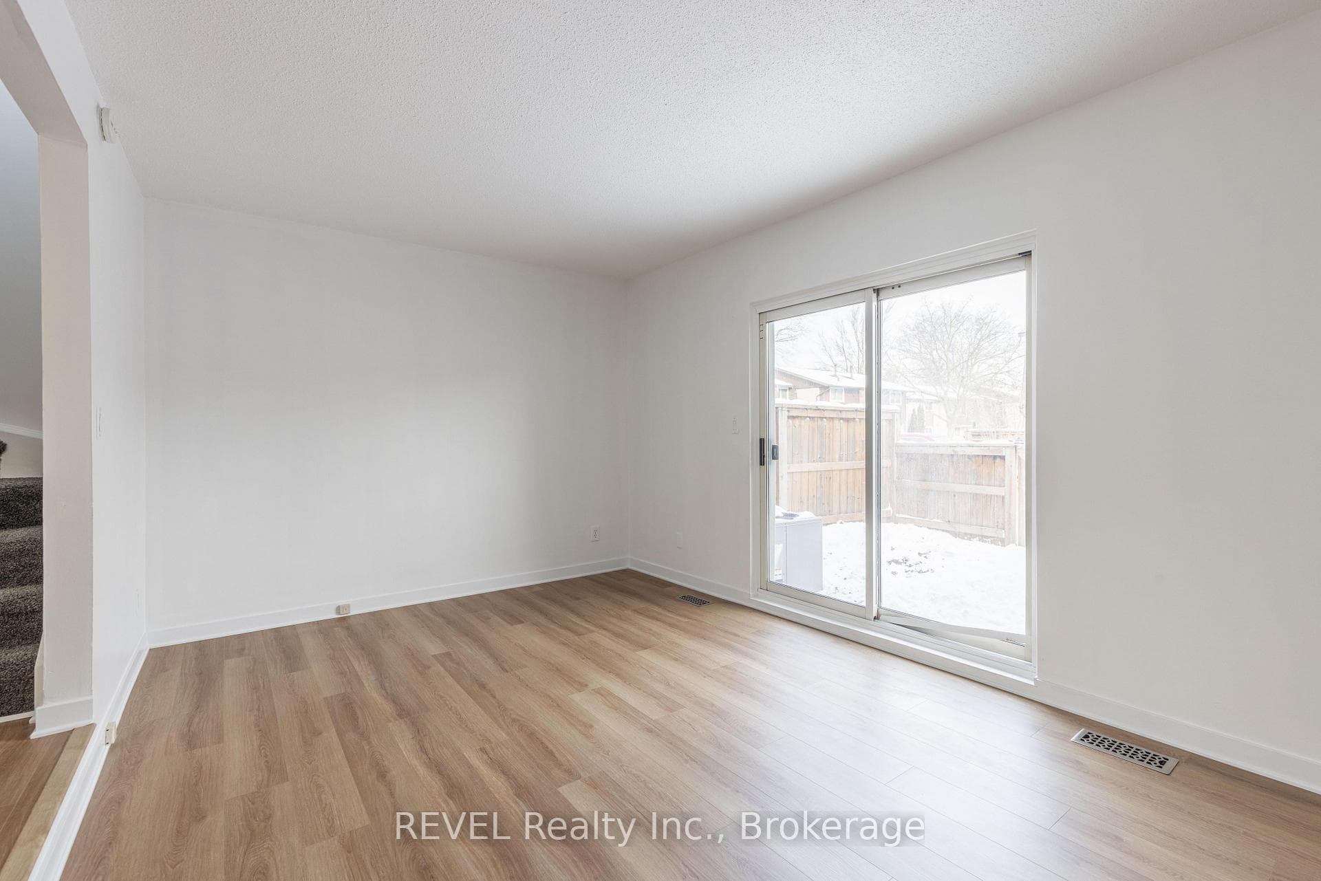 151 Linwell Road Unit 19 photo 13