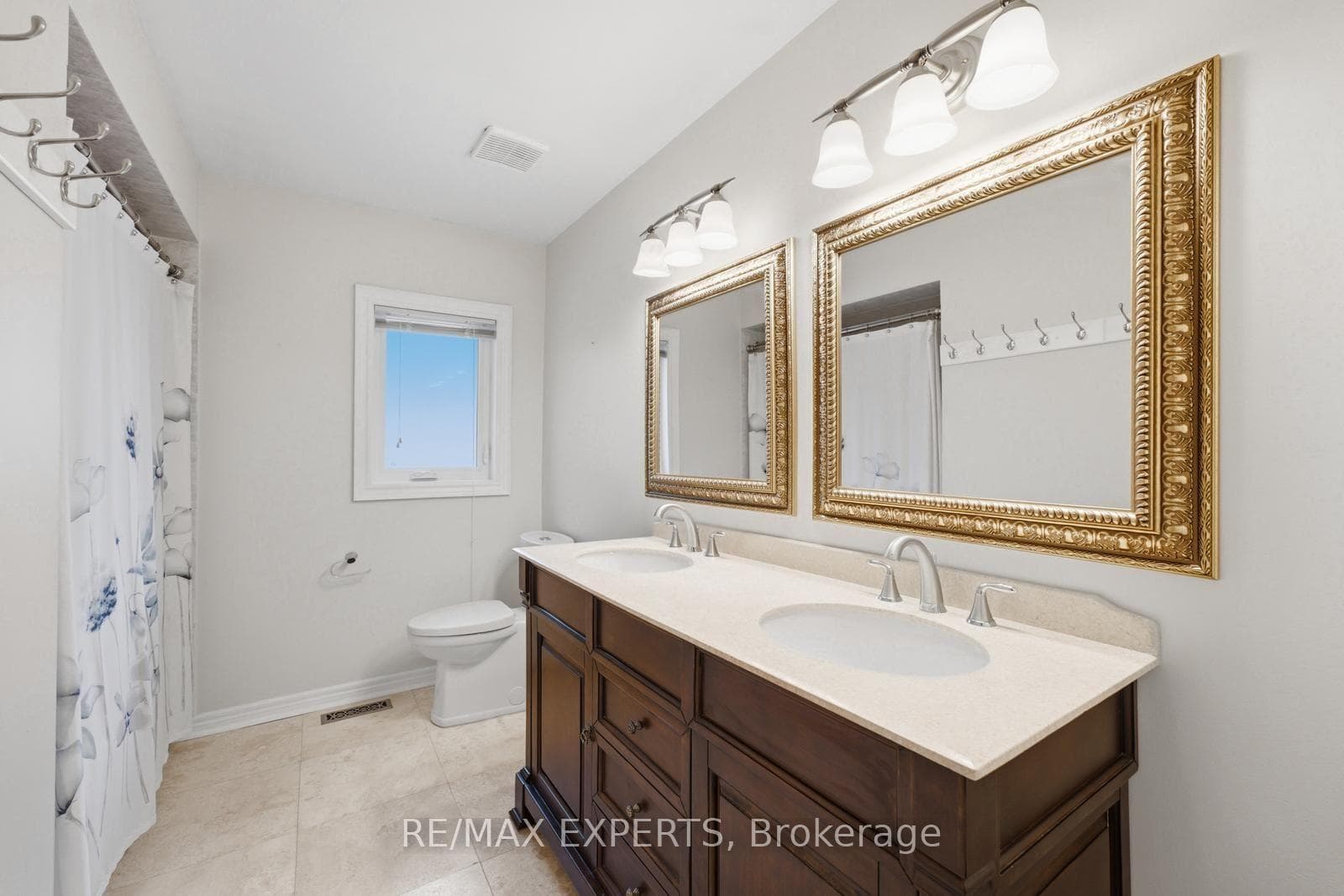 215 Velmar Drive photo 29