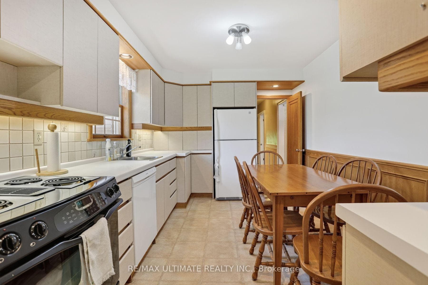 81 Flora Drive photo 43