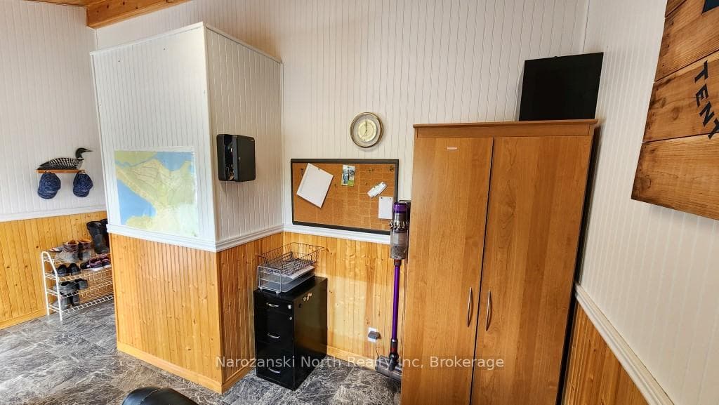 311 Turenne Road photo 7