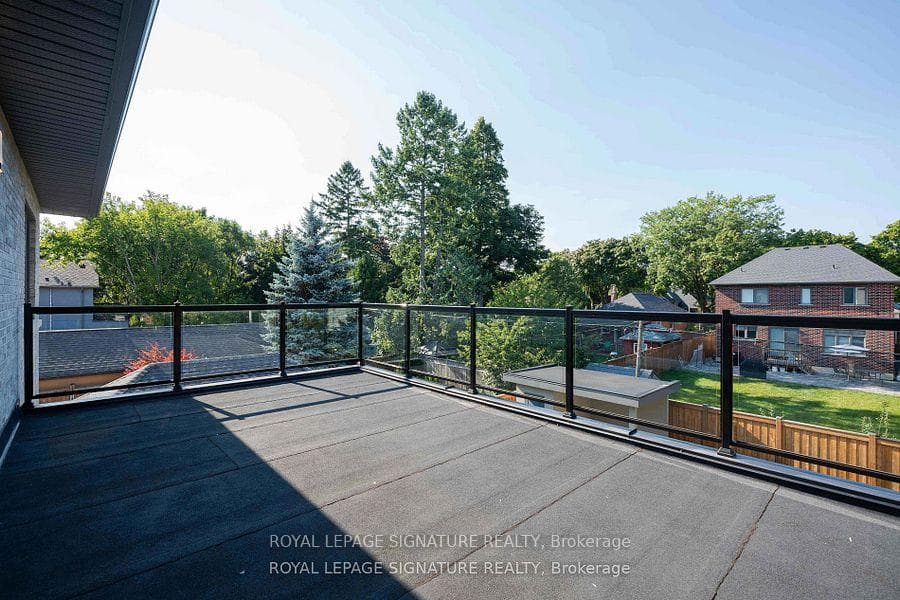 34 Edgecroft Road photo 18