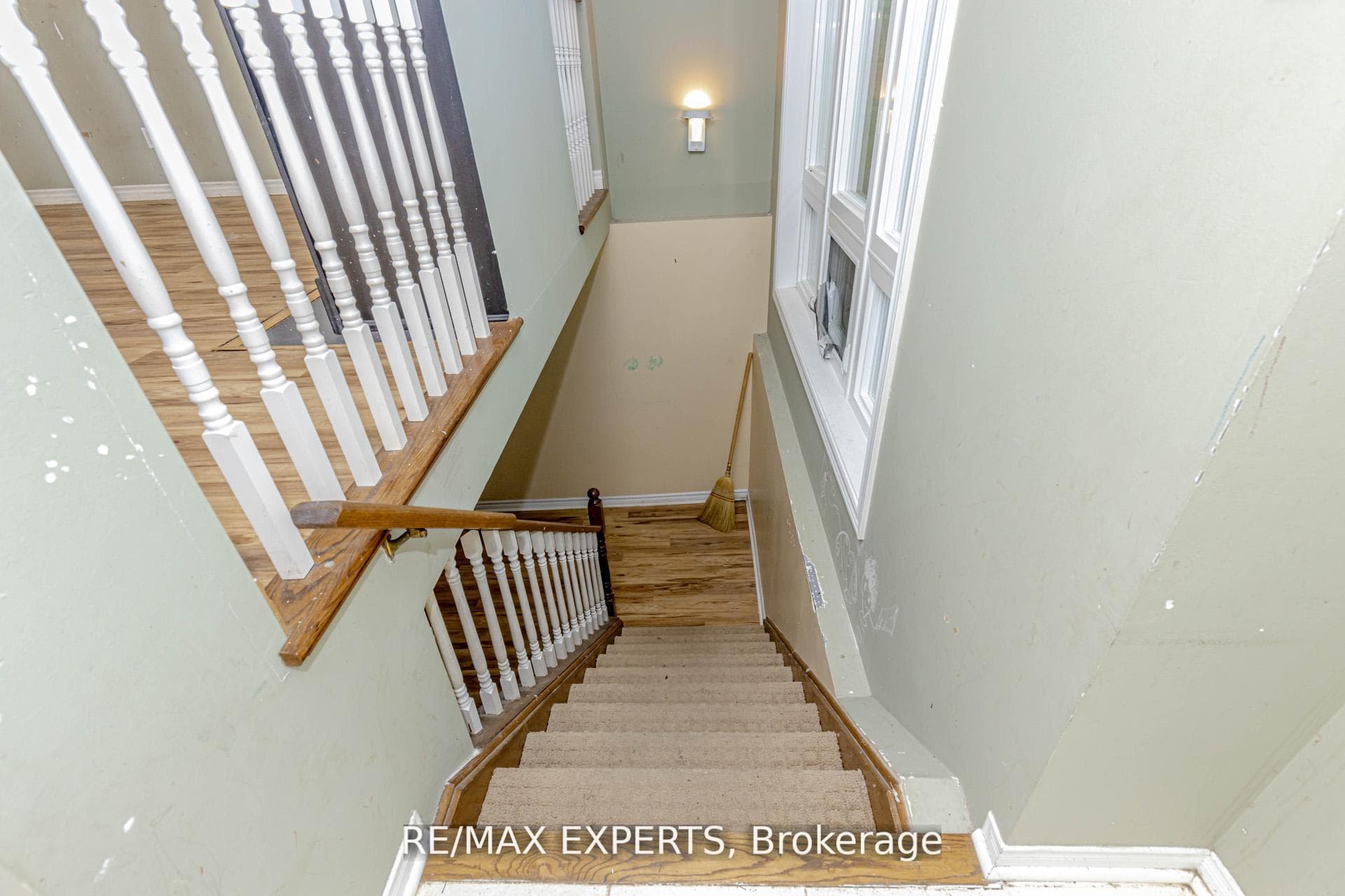 1084 Queen Street Unit 17B photo 32