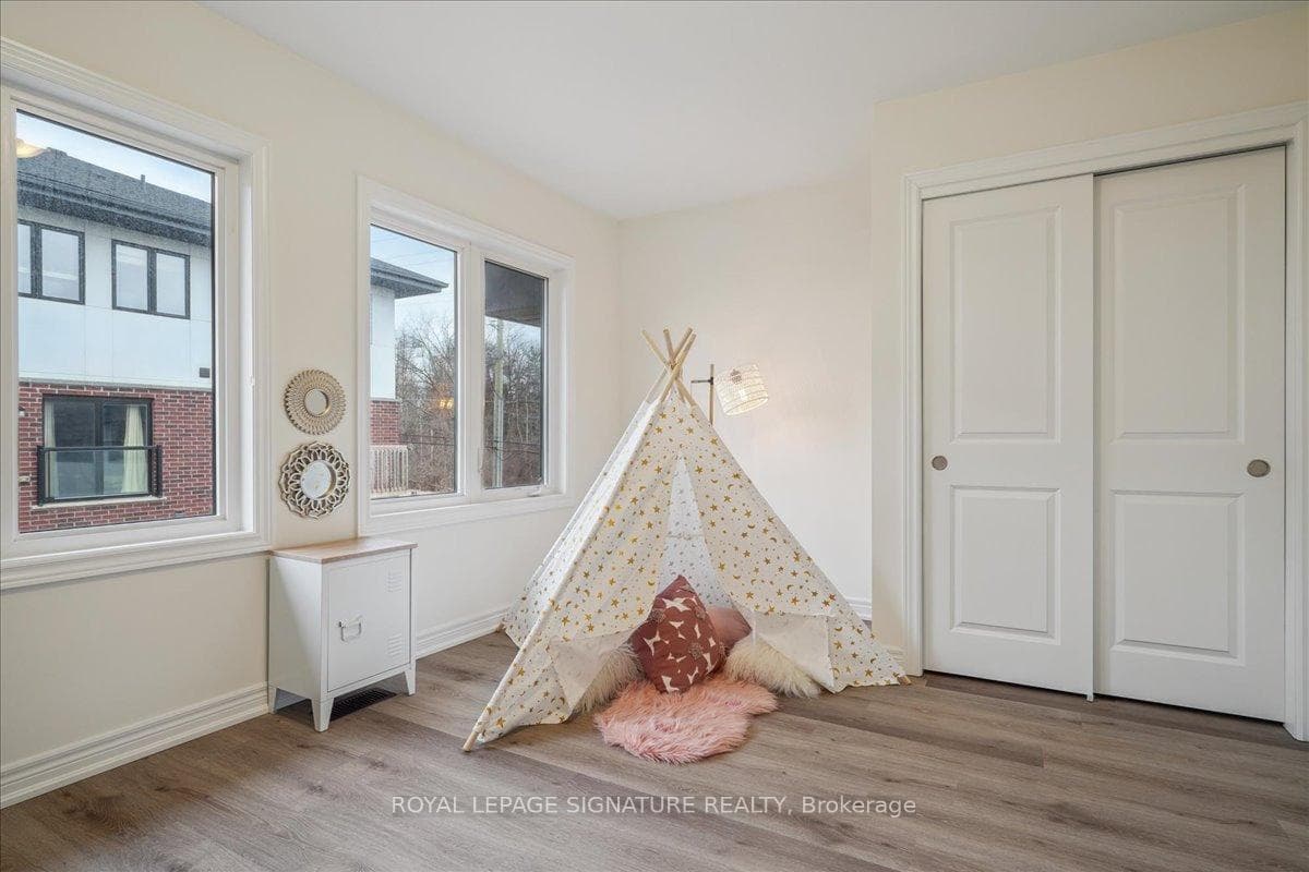 527 Shaver Road Unit 16 photo 29