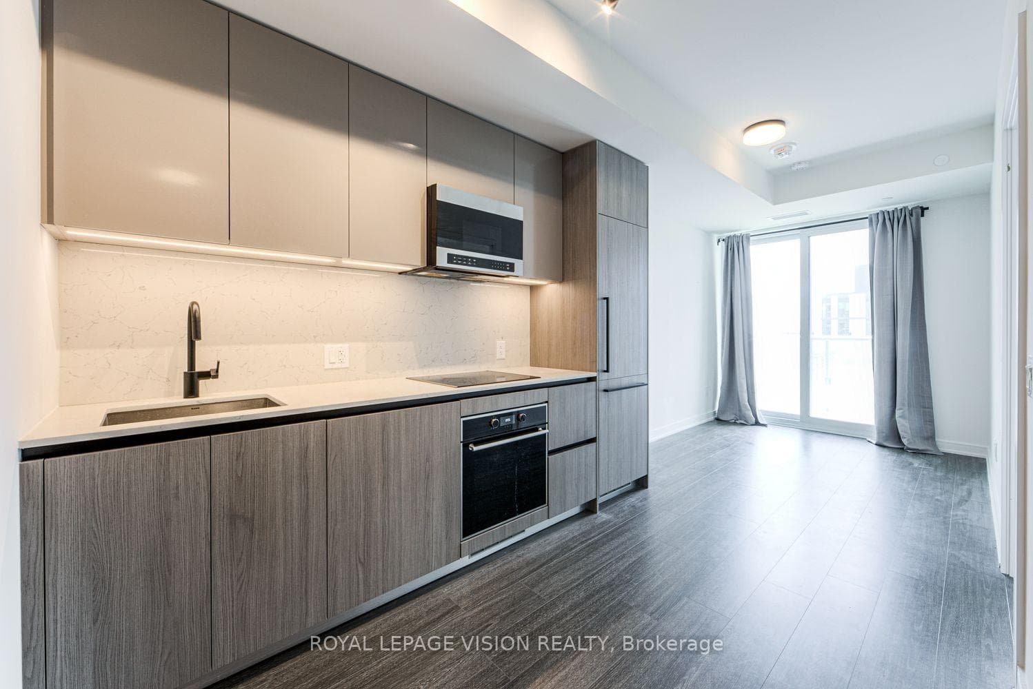 425 Front Street Unit 1008 photo 9